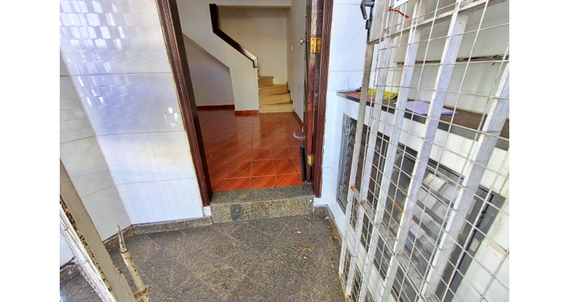 Sobrado à venda no Bairro da Vila Anglo Brasileira na Rua Professor Ciridião Buarque,
