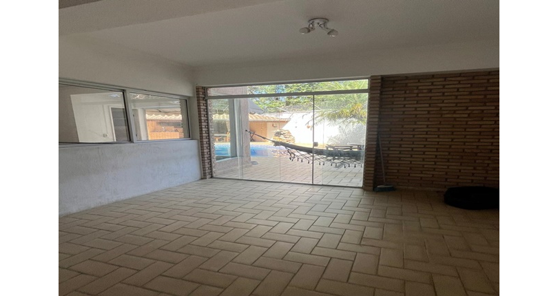 Sobrado á venda no Bairro da Vila Jaguara na Rua Altamira do Paraná