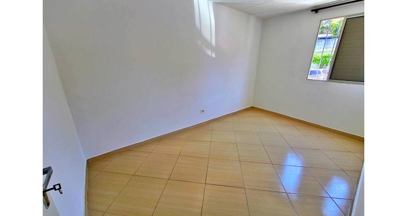 Apartamento à venda no Bairro do Jardim Santa Mônica na Avenida Santa Monica 593