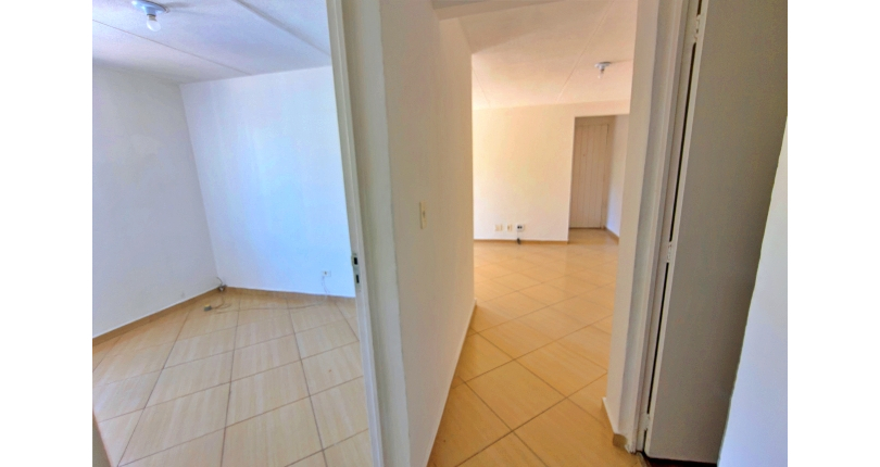 Apartamento à venda no Bairro do Jardim Santa Mônica na Avenida Santa Monica 593