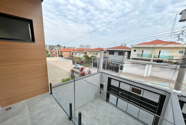 Sobrado novo à venda no Bairro do Parque São Domingos na Rua Eurípedes Torres 94