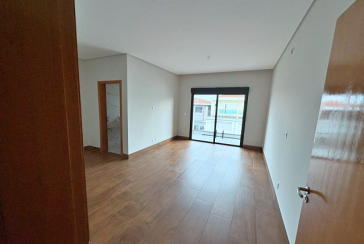 Sobrado novo à venda no Bairro do Parque São Domingos na Rua Eurípedes Torres 94