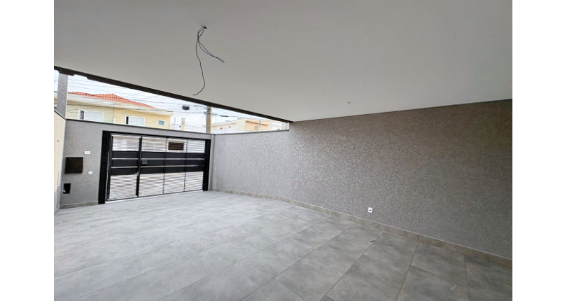Sobrado novo à venda no Bairro do Parque São Domingos na Rua Eurípedes Torres 94