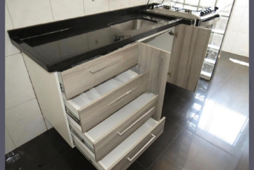 Apartamento à venda no Bairro da Vila Clarice na Avenida Guilherme Mankel 518