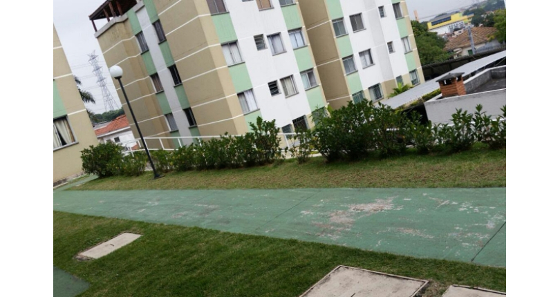 Apartamento à venda no Bairro da Vila Clarice na Avenida Guilherme Mankel 518