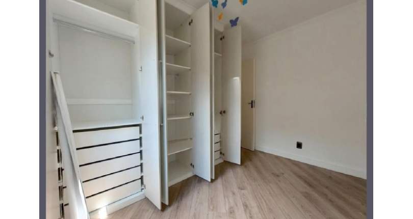 Apartamento à venda no Bairro da Vila Clarice na Avenida Guilherme Mankel 518