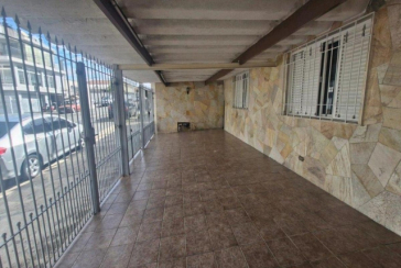 Casa Térrea à venda no Bairro do Jardim Felicidade (Zona Oeste) na Rua Rosálio José da Conceição