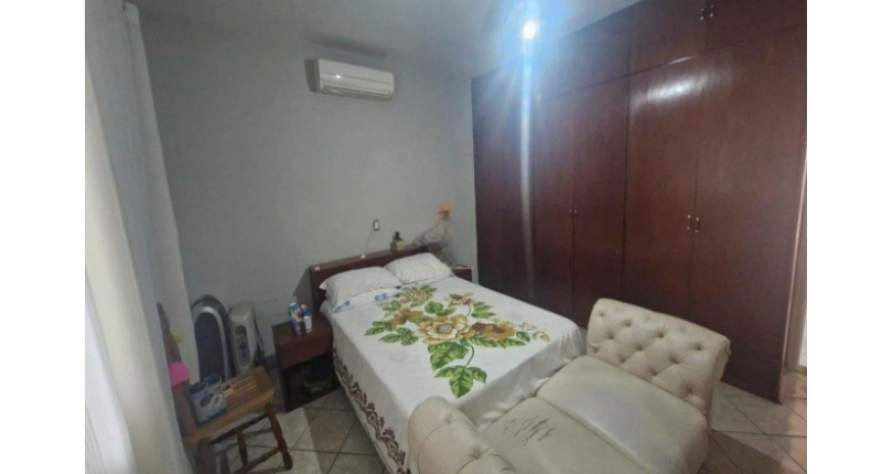 Casa Térrea à venda no Bairro do Jardim Felicidade (Zona Oeste) na Rua Rosálio José da Conceição 