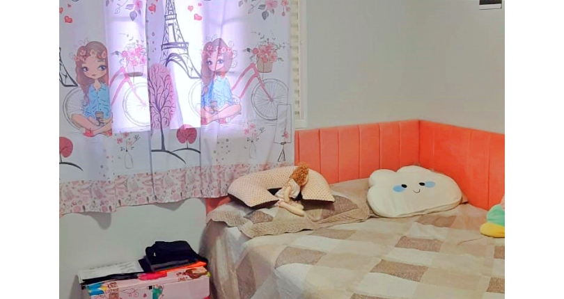 Sobrado à venda no Bairro do Jardim Pinheiros na Rua Alex Lizal,