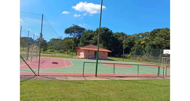 Terreno de Alto Padrão à venda em Cabreúva no Bairro do Jacaré na Avenida Adolpho João Traldi, no Condomínio Quintal do Pinhal,
