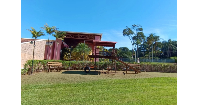 Terreno de Alto Padrão à venda em Cabreúva no Bairro do Jacaré na Avenida Adolpho João Traldi, no Condomínio Quintal do Pinhal,