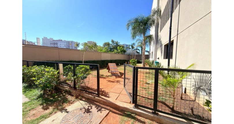 Apartamento à venda no Bairro da Freguesia do Ó na Rua Balsa 1301