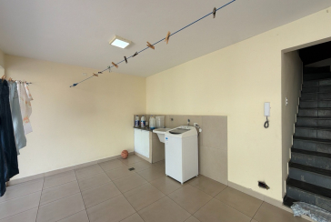 Sobrado à venda no Bairro do Jardim Regina na Rua Benedito Lacerda,