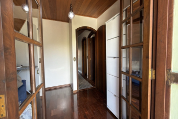 Sobrado à venda no Bairro do Jardim Regina na Rua Benedito Lacerda,