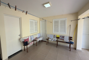 Sobrado à venda no Bairro do Jardim Regina na Rua Benedito Lacerda,