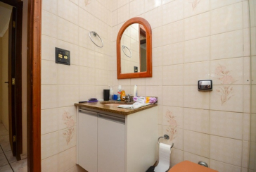 Casa Térrea à venda no Bairro do Parque São Domingos na Rua Homero Sales