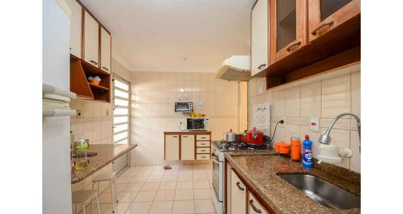 Casa Térrea à venda no Bairro do Parque São Domingos na Rua Homero Sales