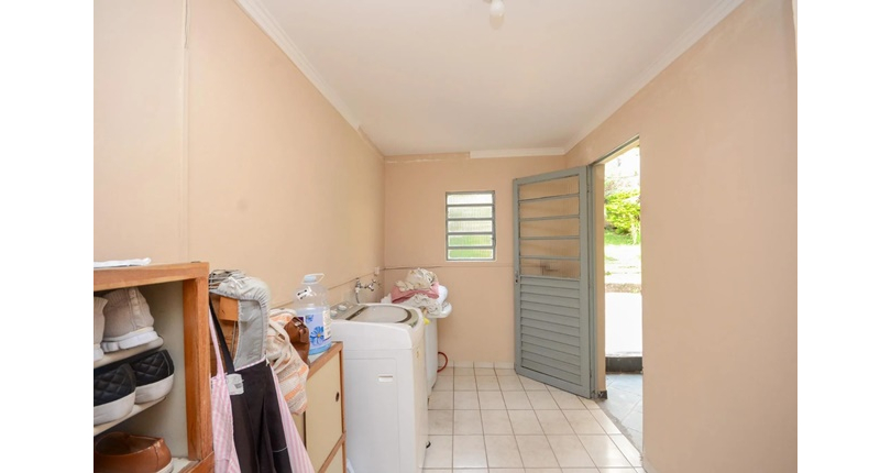 Casa Térrea à venda no Bairro do Parque São Domingos na Rua Homero Sales
