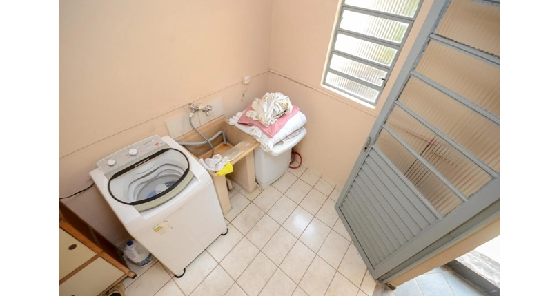 Casa Térrea à venda no Bairro do Parque São Domingos na Rua Homero Sales