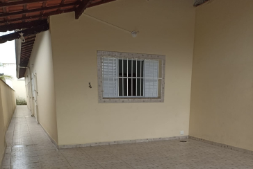 Casa à venda em Mongaguá no Bairro do Balneário Plataforma II, na Avenida Munhoz Miguel Bonilha