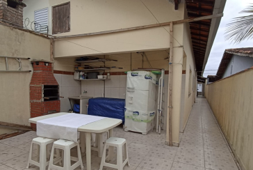 Casa à venda em Mongaguá no Bairro do Balneário Plataforma II, na Avenida Munhoz Miguel Bonilha