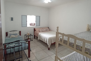 Casa à venda em Mongaguá no Bairro do Balneário Plataforma II, na Avenida Munhoz Miguel Bonilha