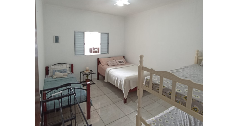 Casa à venda em Mongaguá no Bairro do Balneário Plataforma II, na Avenida Munhoz Miguel Bonilha
