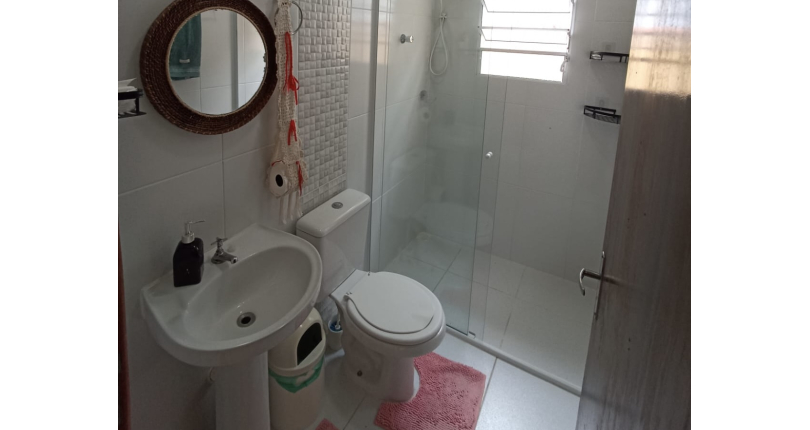 Casa à venda em Mongaguá no Bairro do Balneário Plataforma II, na Avenida Munhoz Miguel Bonilha