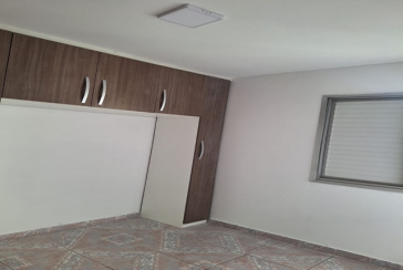 Apartamento à venda no Bairro do Jardim Regina na Avenida Agenor Couto de Magalhães 222