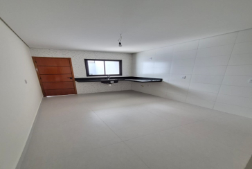 Sobrado novo à venda no Bairro da Vila Santa Edwiges na Rua Cipriano de Góis 54