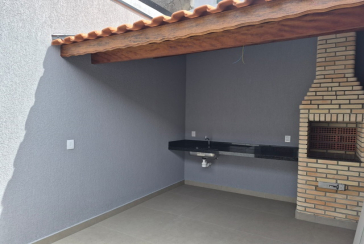 Sobrado novo à venda no Bairro da Vila Santa Edwiges na Rua Cipriano de Góis 54