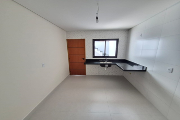 Sobrado novo à venda no Bairro da Vila Santa Edwiges na Rua Cipriano de Góis 58