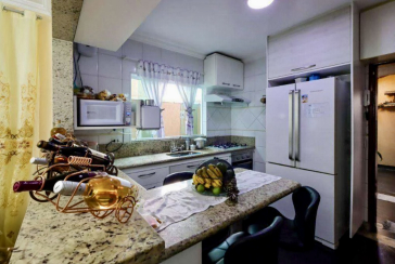  Sobrado à venda no Bairro do Jardim Felicidade (Zona Oeste) na Rua Rosálio José da Conceição