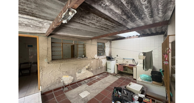  Casa Térrea à venda no Bairro do Parque São Domingos na Rua João Batista Botelo,