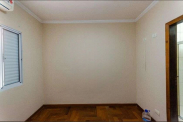 Sobrado à venda no Bairro da Vila Palmeiras na Rua José Benedito Mari