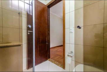 Sobrado à venda no Bairro da Vila Palmeiras na Rua José Benedito Mari