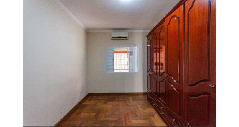 Sobrado à venda no Bairro da Vila Palmeiras na Rua José Benedito Mari