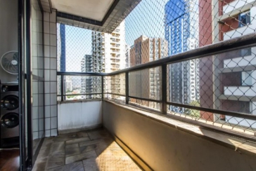  Apartamento à venda em Barueri no Bairro do Alphaville Centro Industrial e Empresarial/Alphaville na Avenida Cauaxi 152,