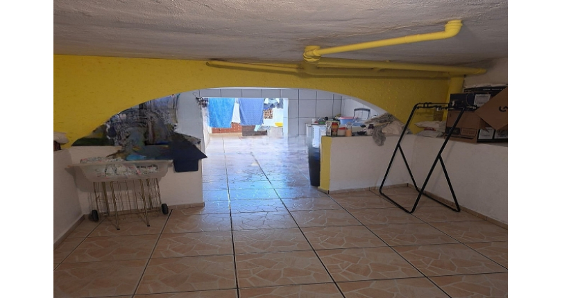 Sobrado à venda no Bairro do Jardim Mangalot na Rua General Lauro Cavalcanti de Farias 