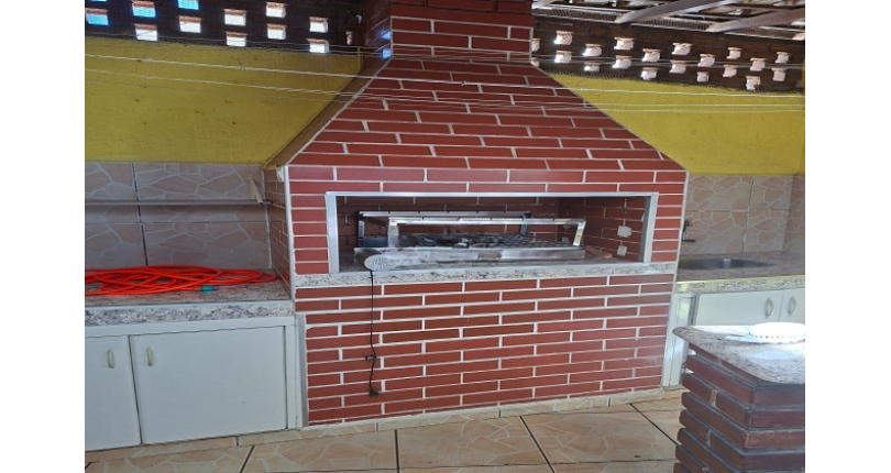 Sobrado à venda no Bairro do Jardim Mangalot na Rua General Lauro Cavalcanti de Farias 