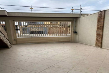 Sobrado à venda no Bairro do Parque São Domingos na Rua José Fernandes Lobo, 