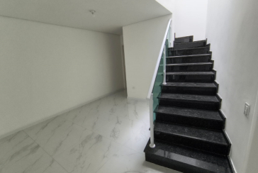 Sobrado novo à venda no Jardim Maristela na Rua Coronel Augusto Machado 40