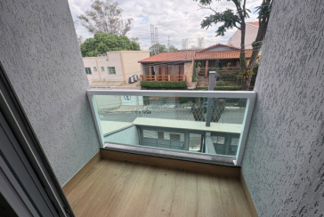  Sobrado novo à venda no Bairro do Jardim Maristela na Rua Coronel Augusto Machado 44,