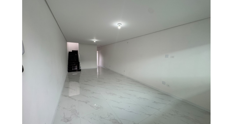  Sobrado novo à venda no Bairro do Jardim Maristela na Rua Coronel Augusto Machado 48,