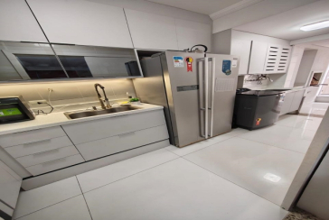 Lindo Apartamento à venda no Bairro Parque São Domingos, localizado na Rua Giovani Recordati, nº 153