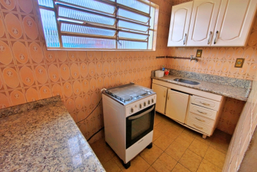 Casa Térrea Ampla à venda no Bairro do Jardim Maristela na Rua Coronel Augusto Machado