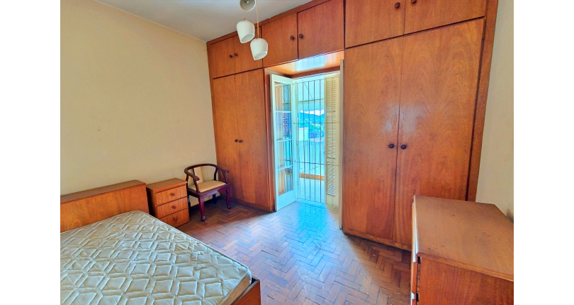 Casa Térrea Ampla à venda no Bairro do Jardim Maristela na Rua Coronel Augusto Machado