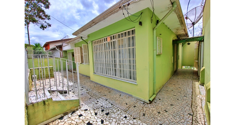 Casa Térrea Ampla à venda no Bairro do Jardim Maristela na Rua Coronel Augusto Machado