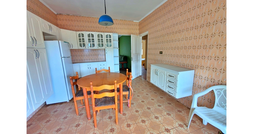 Casa Térrea Ampla à venda no Bairro do Jardim Maristela na Rua Coronel Augusto Machado