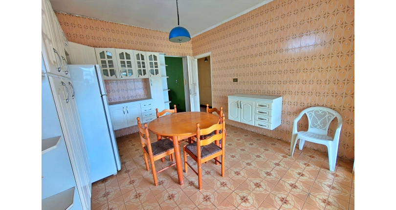 Casa Térrea Ampla à venda no Bairro do Jardim Maristela na Rua Coronel Augusto Machado
